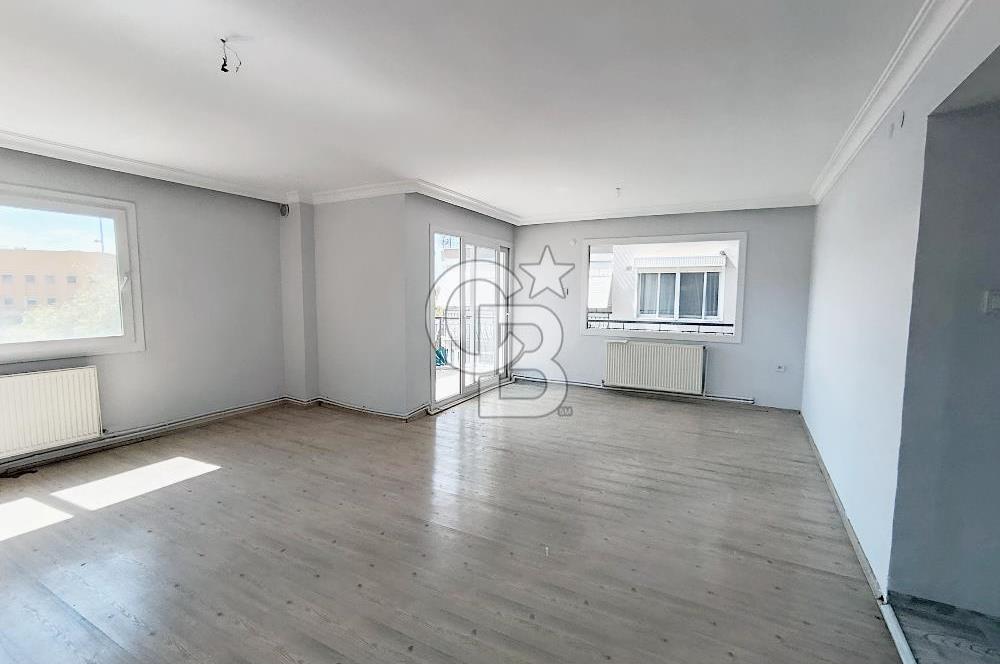 Ataşehir'de Türk Koleji Karşısında Manzaralı 3+1 Kiralık Daire