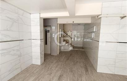 Ataşehir'de Türk Koleji Karşısında Manzaralı 3+1 Kiralık Daire