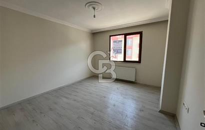 ÇAYIROVA ÖZGÜRLÜKTE BELEDİYE YAKINI KİRALIK 2+1 DAİRE