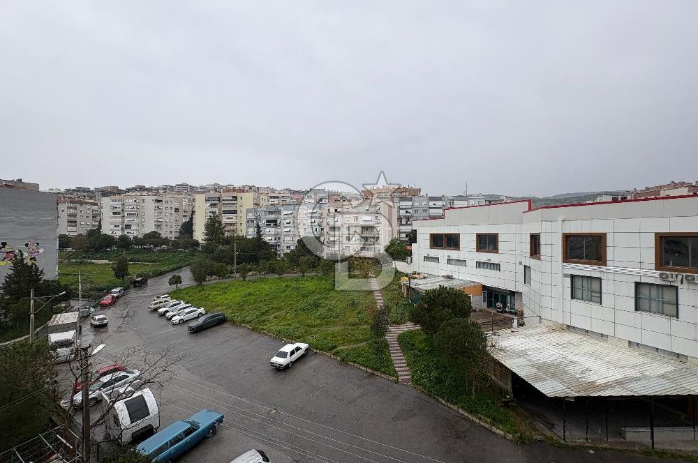 İZKENT DE 3+1 GENİŞ DAİRE