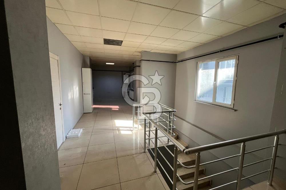 NETA'DAN ÇAYIROVA AKSE'DE ANA CADDE ÜZERİ 240m2 KİRALIK DÜKKAN