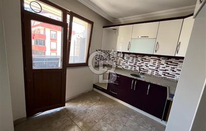ÇAYIROVA ÖZGÜRLÜKTE BELEDİYE YAKINI KİRALIK 2+1 DAİRE