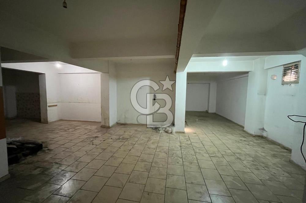 NETA'DAN ÇAYIROVA AKSE'DE ANA CADDE ÜZERİ 240m2 KİRALIK DÜKKAN