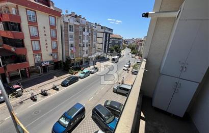 ÇAYIROVA ÖZGÜRLÜKTE BELEDİYE YAKINI KİRALIK 2+1 DAİRE