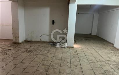 NETA'DAN ÇAYIROVA AKSE'DE ANA CADDE ÜZERİ 240m2 KİRALIK DÜKKAN