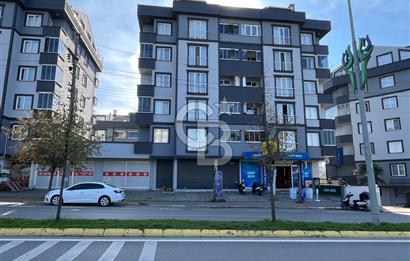 NETA'DAN ÇAYIROVA AKSE'DE ANA CADDE ÜZERİ 240m2 KİRALIK DÜKKAN