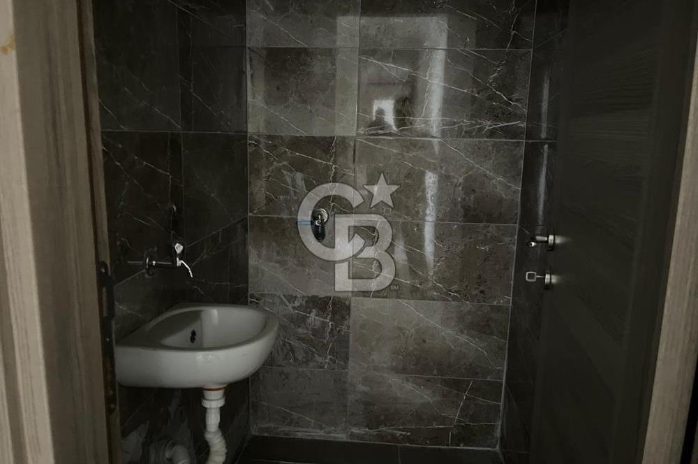 ÇAYIROVA ÖZGÜRLÜKTE BELEDİYE YAKINI KİRALIK 2+1 DAİRE