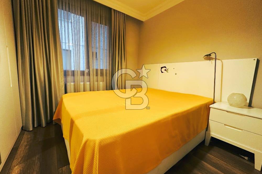 BOSTANCI ALTINTEPE’DE MİNİBÜSE,MARMARAYA YAKIN GENİŞ BALKONLU 3+1 DAİRE 