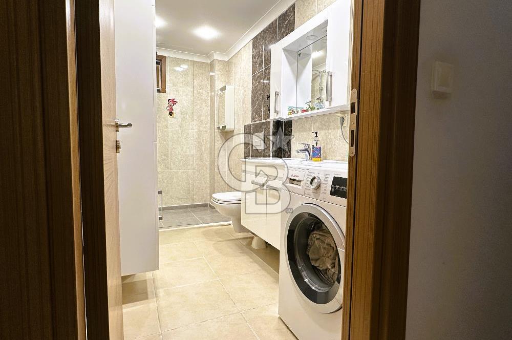 BOSTANCI ALTINTEPE’DE MİNİBÜSE,MARMARAYA YAKIN GENİŞ BALKONLU 3+1 DAİRE 