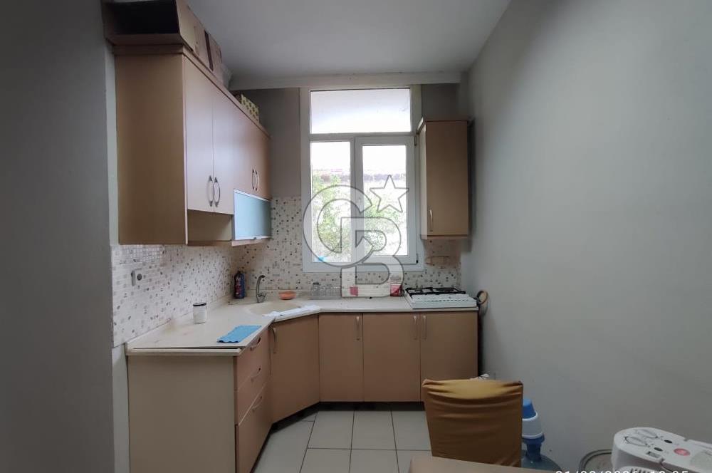 Akbük Merkezde Yatırımlık Fırsat: Komple Satılık Bina (4 Daire