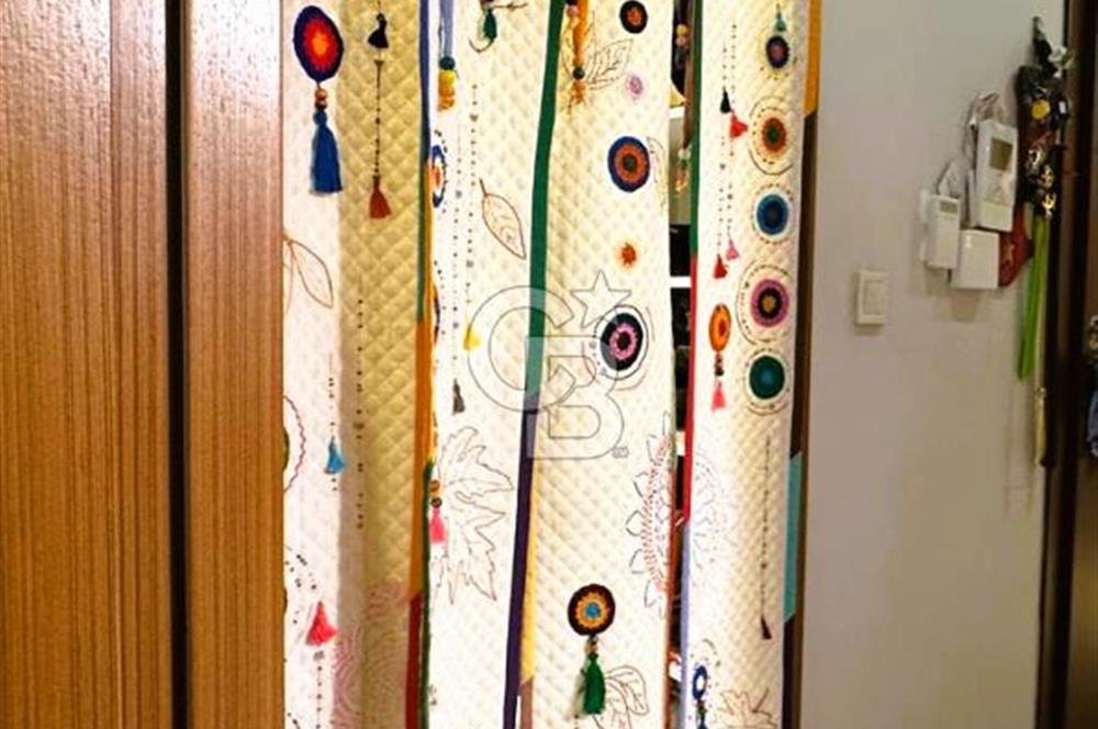 BOSTANCI ALTINTEPE’DE MİNİBÜSE,MARMARAYA YAKIN GENİŞ BALKONLU 3+1 DAİRE 