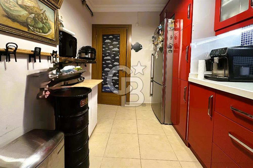 BOSTANCI ALTINTEPE’DE MİNİBÜSE,MARMARAYA YAKIN GENİŞ BALKONLU 3+1 DAİRE 