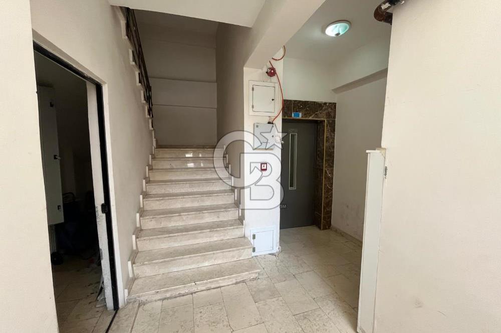 ÇAYIROVA ÖZGÜRLÜKTE BELEDİYE YAKINI KİRALIK 2+1 DAİRE