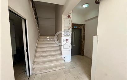 ÇAYIROVA ÖZGÜRLÜKTE BELEDİYE YAKINI KİRALIK 2+1 DAİRE