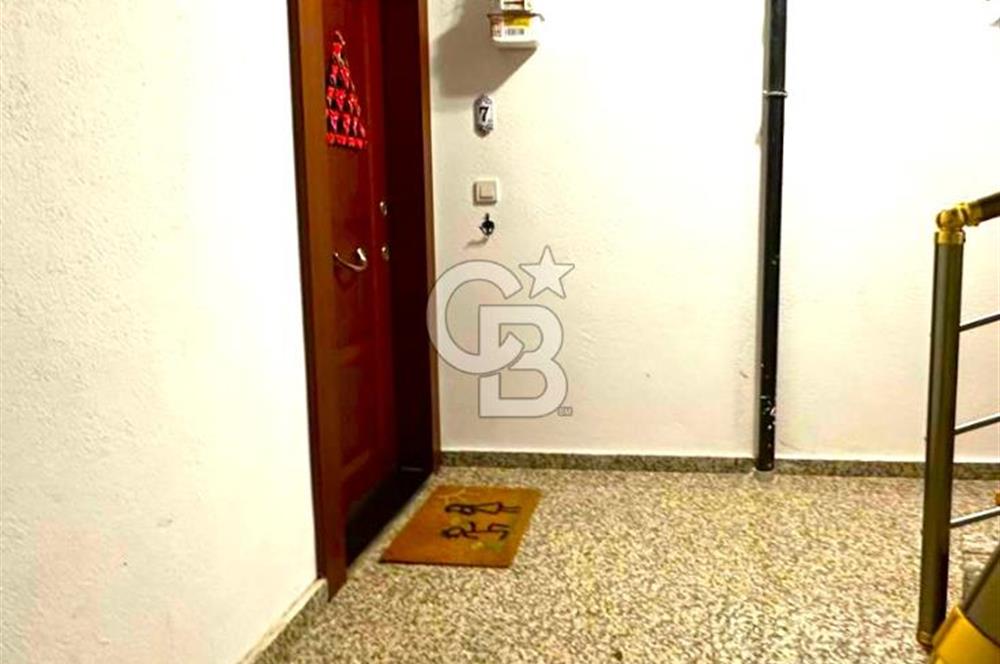 BOSTANCI ALTINTEPE’DE MİNİBÜSE,MARMARAYA YAKIN GENİŞ BALKONLU 3+1 DAİRE 