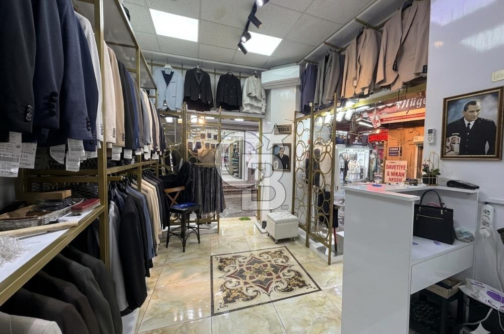 Kemeraltının Kalbinde Fırsat 50 m² Satılık Köşe Dükkan