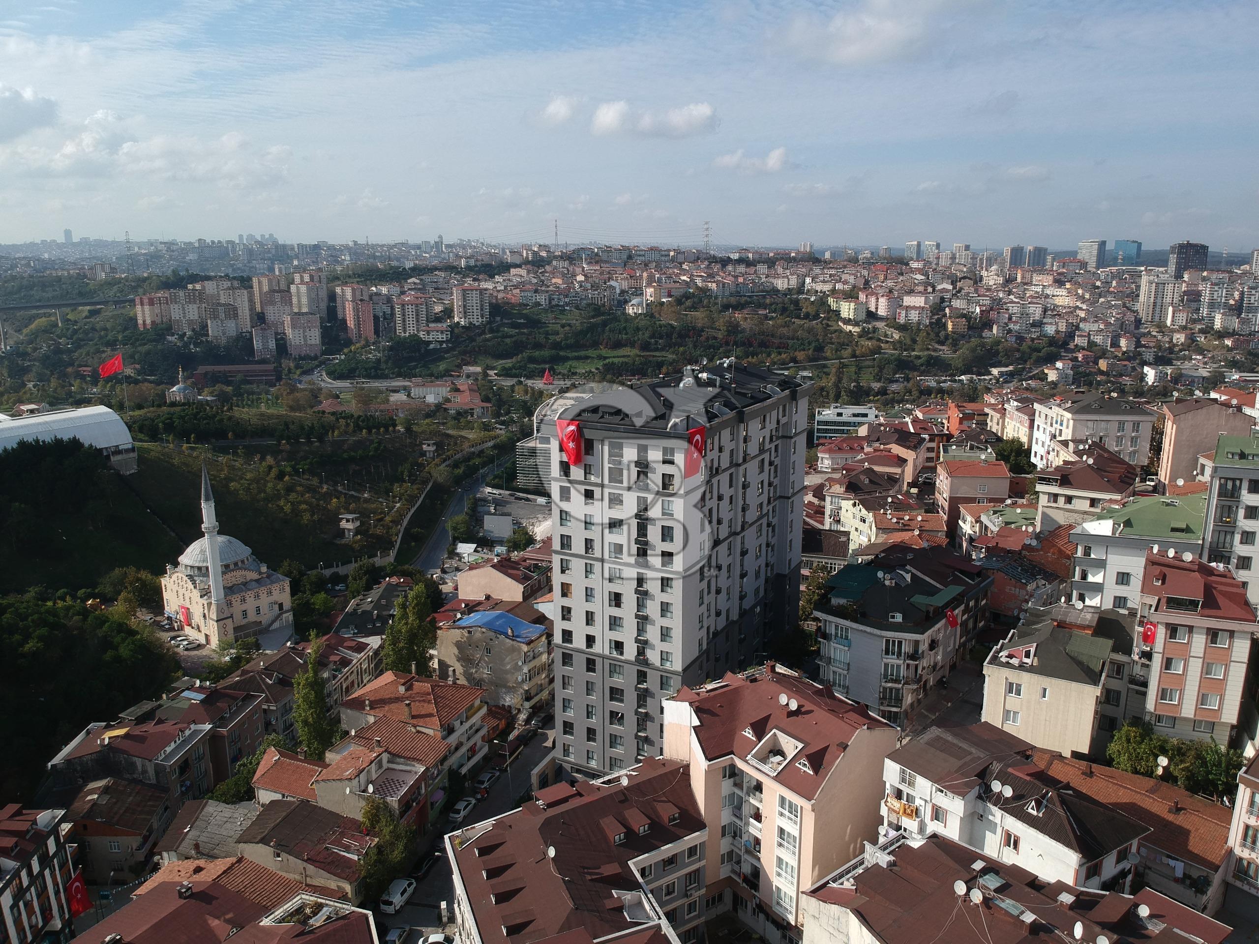 Kağıthane Gürsel Residence'da Ön Cephe Satılık 1+1 Daire