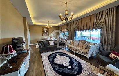 ŞEHRİN ZİRVESİNDE, MAVİNİN MERKEZİNDE AKYAZI'DA SATILIK VİLLA