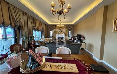 ŞEHRİN ZİRVESİNDE, MAVİNİN MERKEZİNDE AKYAZI'DA SATILIK VİLLA