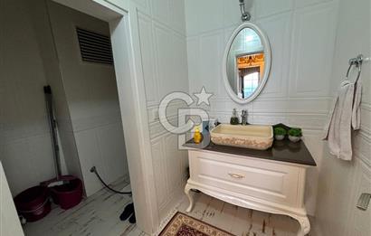 ŞEHRİN ZİRVESİNDE, MAVİNİN MERKEZİNDE AKYAZI'DA SATILIK VİLLA