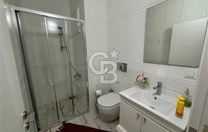 ŞEHRİN ZİRVESİNDE, MAVİNİN MERKEZİNDE AKYAZI'DA SATILIK VİLLA