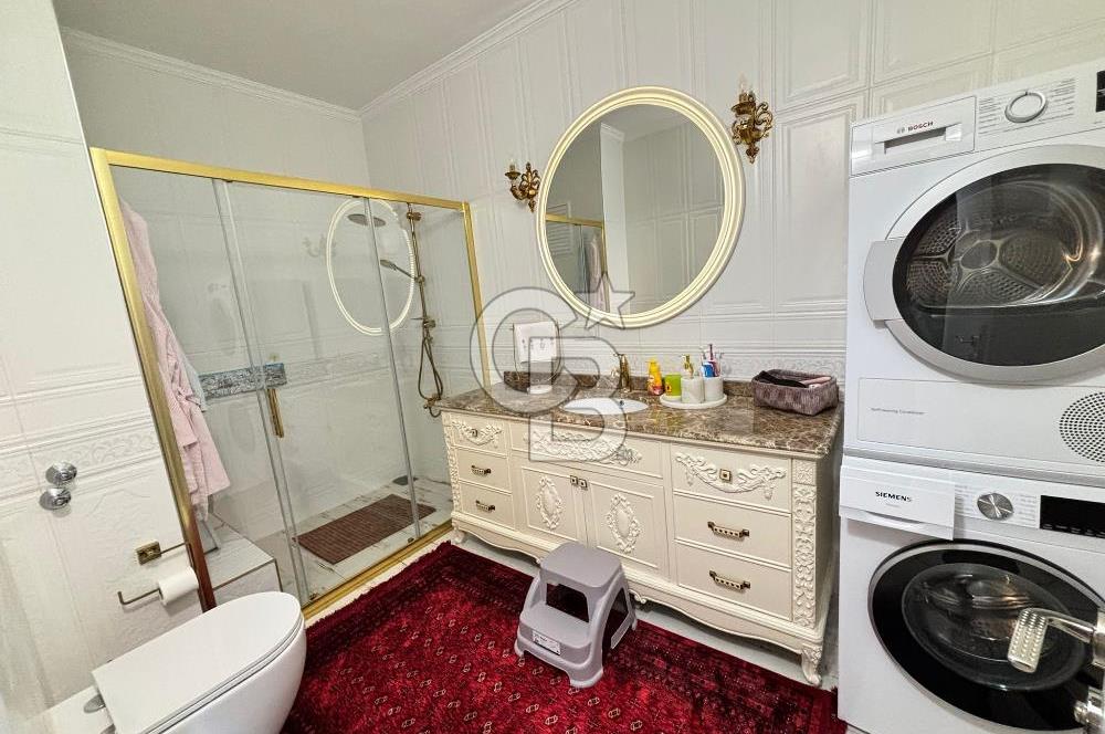 ŞEHRİN ZİRVESİNDE, MAVİNİN MERKEZİNDE AKYAZI'DA SATILIK VİLLA