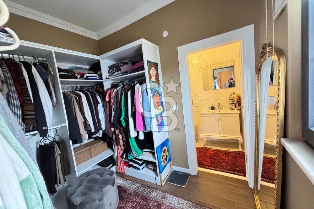 ŞEHRİN ZİRVESİNDE, MAVİNİN MERKEZİNDE AKYAZI'DA SATILIK VİLLA