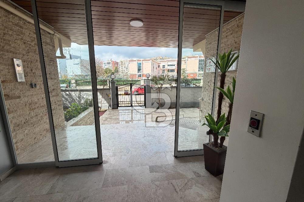 BAYRAKLI MANSUROĞLU OKUL KARŞISI 4+1 160 M2 SATILIK DAİRE