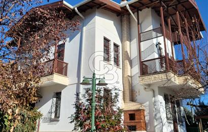 CB SITKI ŞİMŞEK'TEN DOKTORLAR SİTESİNDE KİRALIK VİLLA