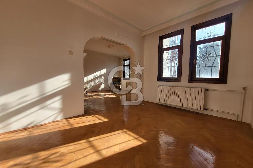 CB SITKI ŞİMŞEK'TEN DOKTORLAR SİTESİNDE KİRALIK VİLLA