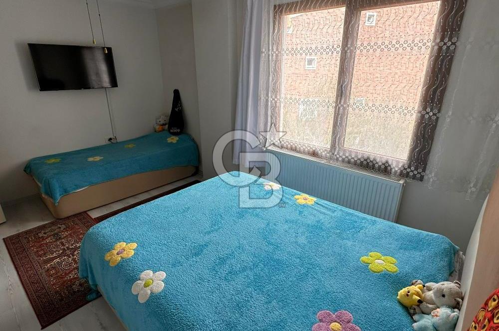 Dikili İsmetpaşa Mahallesinde Deniz Manzaralı 2+1 Fırsat Daire!