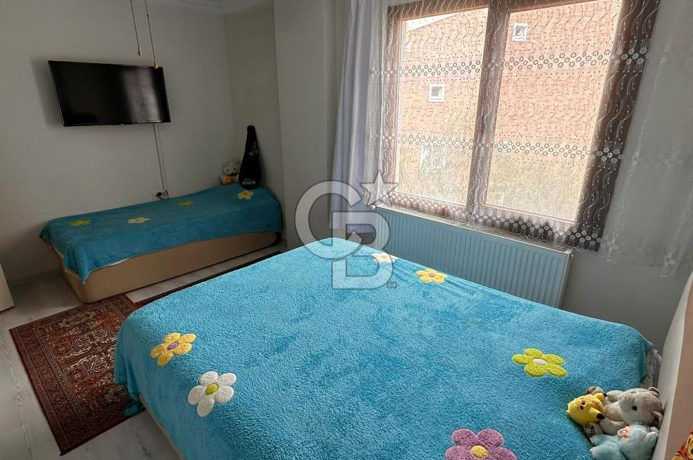 Dikili İsmetpaşa Mahallesinde Deniz Manzaralı 2+1 Fırsat Daire!