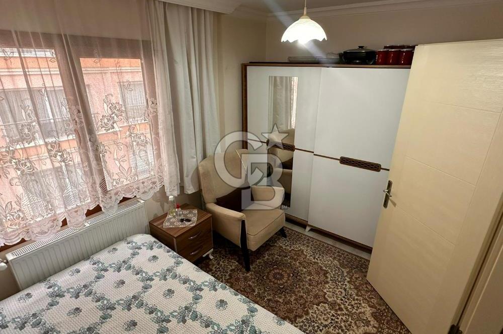 Dikili İsmetpaşa Mahallesinde Deniz Manzaralı 2+1 Fırsat Daire!