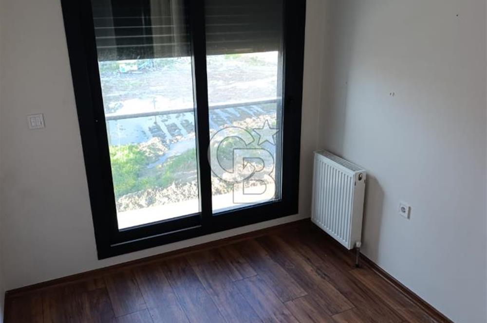 Menemen Ulukent Havuzlu Site İçerisinde Kiralık 3+1 Daire