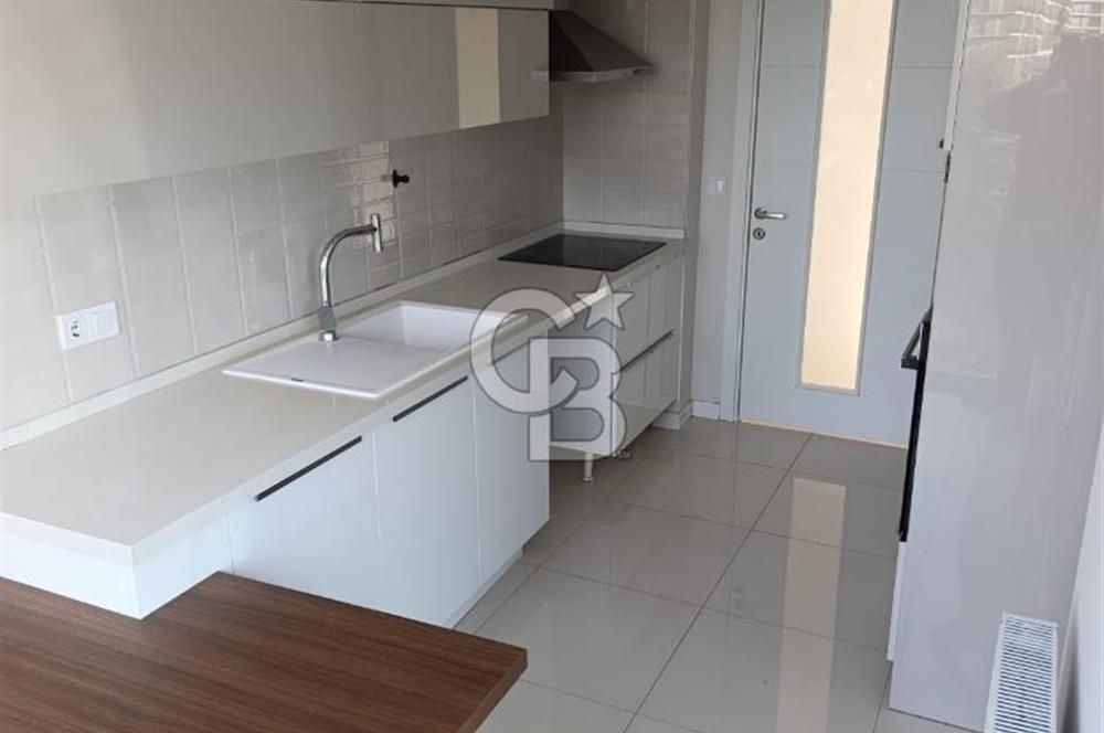 Menemen Ulukent Havuzlu Site İçerisinde Kiralık 3+1 Daire