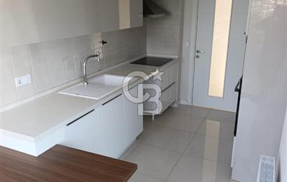 Menemen Ulukent Havuzlu Site İçerisinde Kiralık 3+1 Daire
