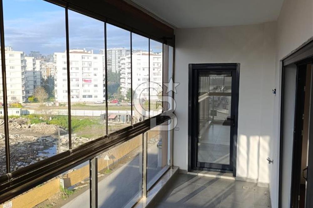 Menemen Ulukent Havuzlu Site İçerisinde Kiralık 3+1 Daire