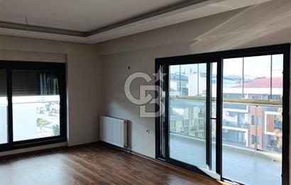 Menemen Ulukent Havuzlu Site İçerisinde Kiralık 3+1 Daire