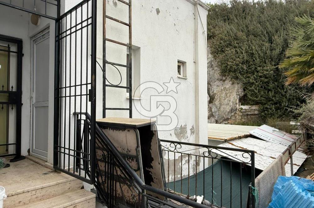 KONACIK ANA CADDE ÜSTÜ SATILIK BÜRO