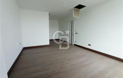 MAHMUTBEY BASIN EKSPRES'DE BULUNAN A++PLUS PROJEDE KİRALIK OFİS