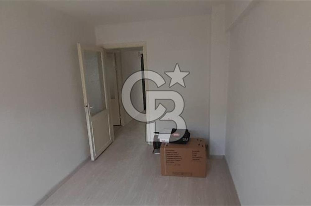 Çarşı İçinde 2+1 Kiralık Daire | Karşıyaka’nın Kalbinde!