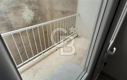 Çarşı İçinde 2+1 Kiralık Daire | Karşıyaka’nın Kalbinde!