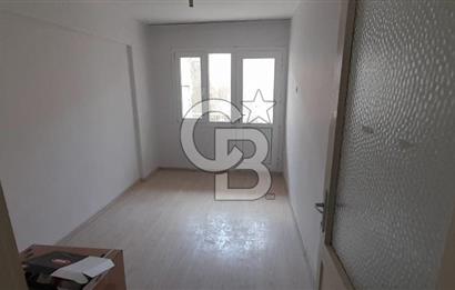 Çarşı İçinde 2+1 Kiralık Daire | Karşıyaka’nın Kalbinde!