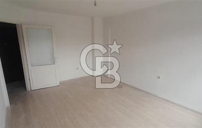 Çarşı İçinde 2+1 Kiralık Daire | Karşıyaka’nın Kalbinde!