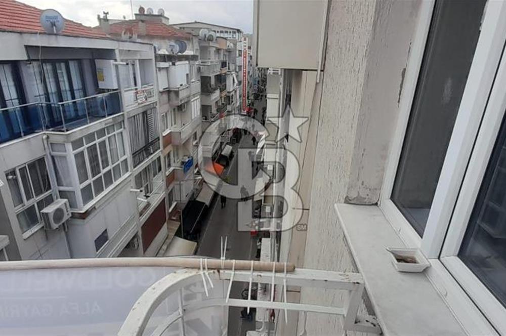 Çarşı İçinde 2+1 Kiralık Daire | Karşıyaka’nın Kalbinde!