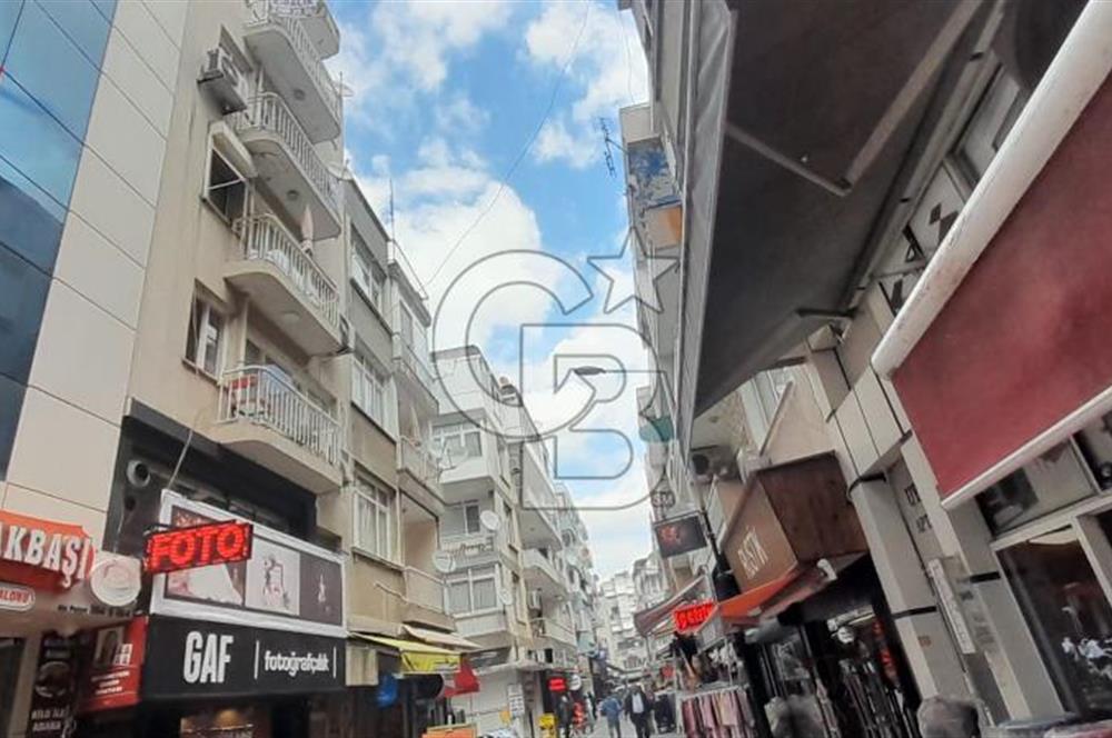 Çarşı İçinde 2+1 Kiralık Daire | Karşıyaka’nın Kalbinde!
