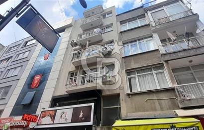 Çarşı İçinde 2+1 Kiralık Daire | Karşıyaka’nın Kalbinde!