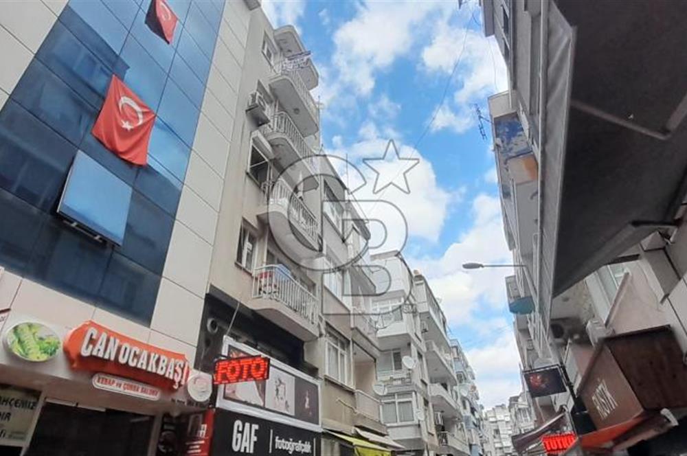 Çarşı İçinde 2+1 Kiralık Daire | Karşıyaka’nın Kalbinde!