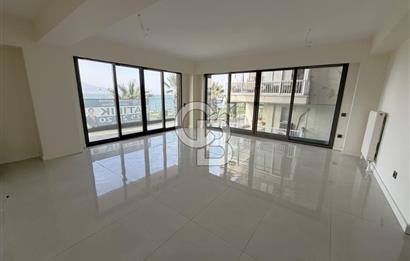 BOSTANLI YALISINDA PANORAMİK DENİZ MANZARALI SATILIK 3+1 DAİRE