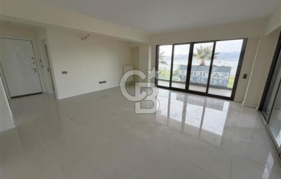 BOSTANLI YALISINDA PANORAMİK DENİZ MANZARALI SATILIK 3+1 DAİRE